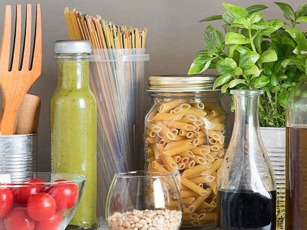 Fare la spesa perfetta: gli indispensabili in cucina