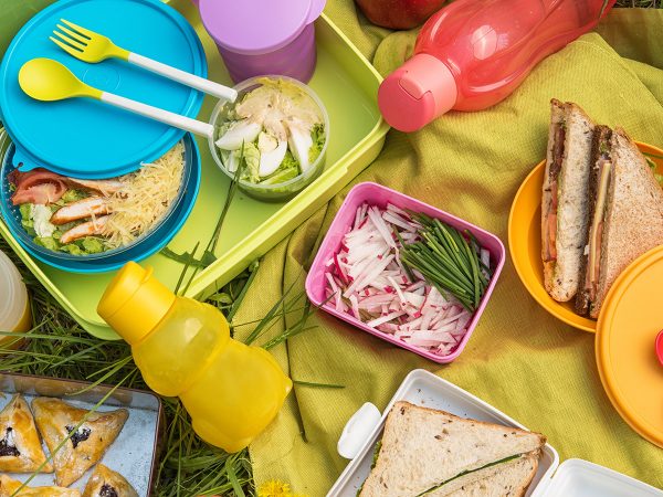 Pranzo all’aperto: consigli per un picnic ecologico