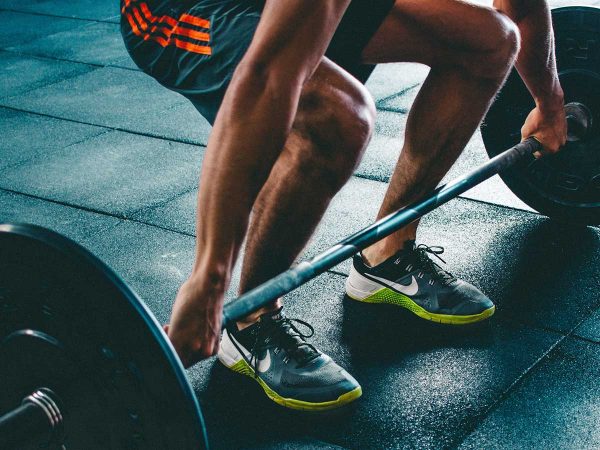 Alla scoperta del weightlifting: sollevamento pesi e alimentazione