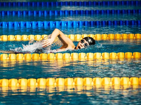 Consigli per iniziare un allenamento di nuoto in piscina