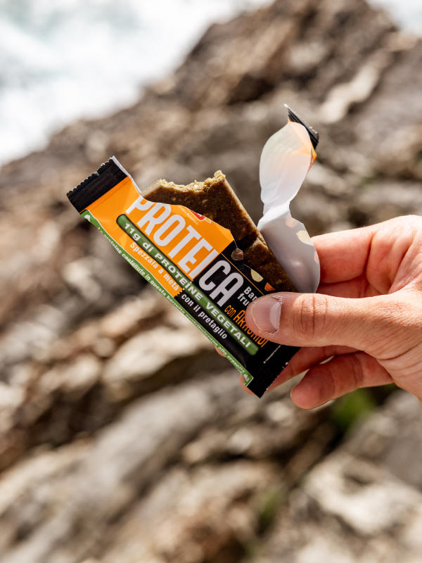 Barretta Proteica <span>con Arachidi tostate (15 pezzi)</span>