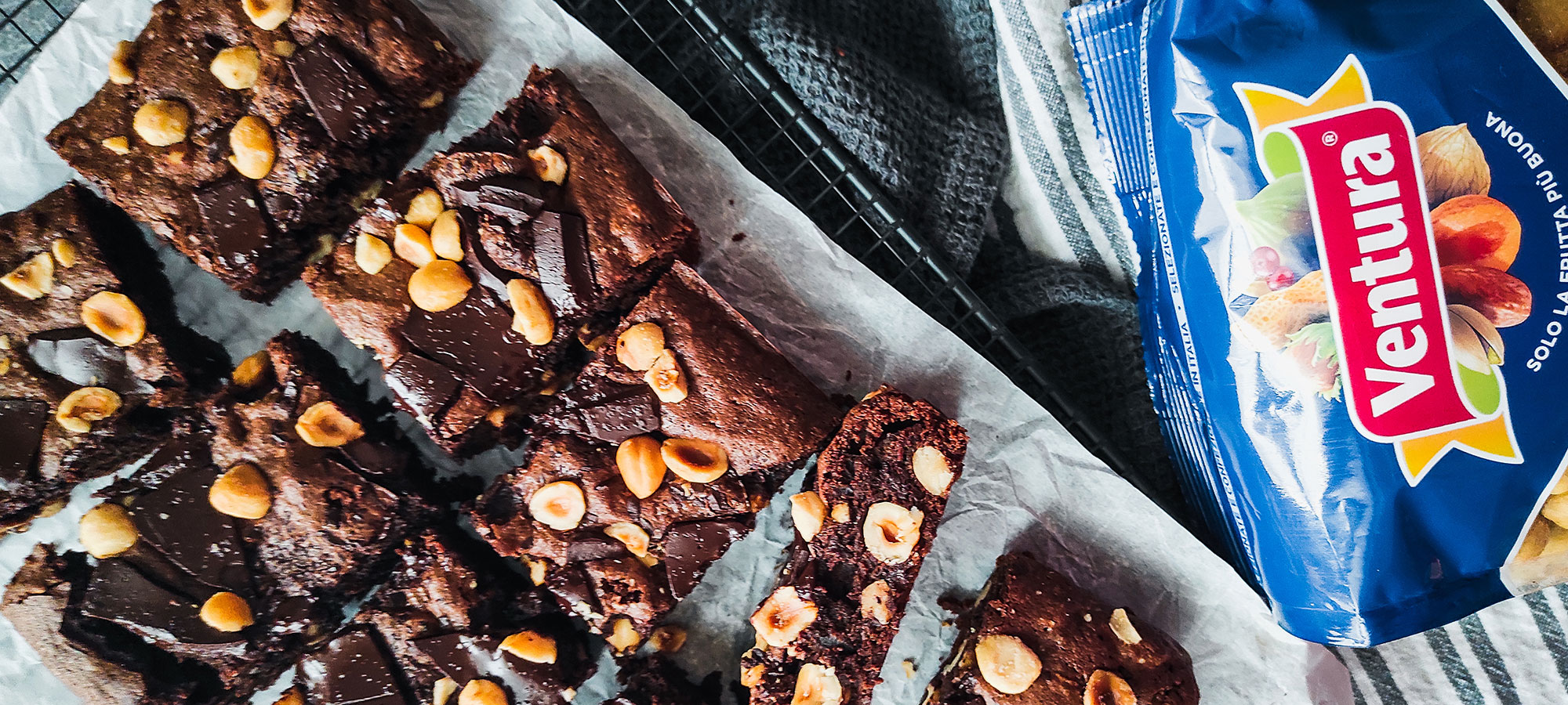 Brownies extra dark con Nocciole Ventura